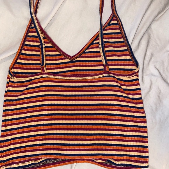 Cropped soft Tank! - Picture 2 of 3